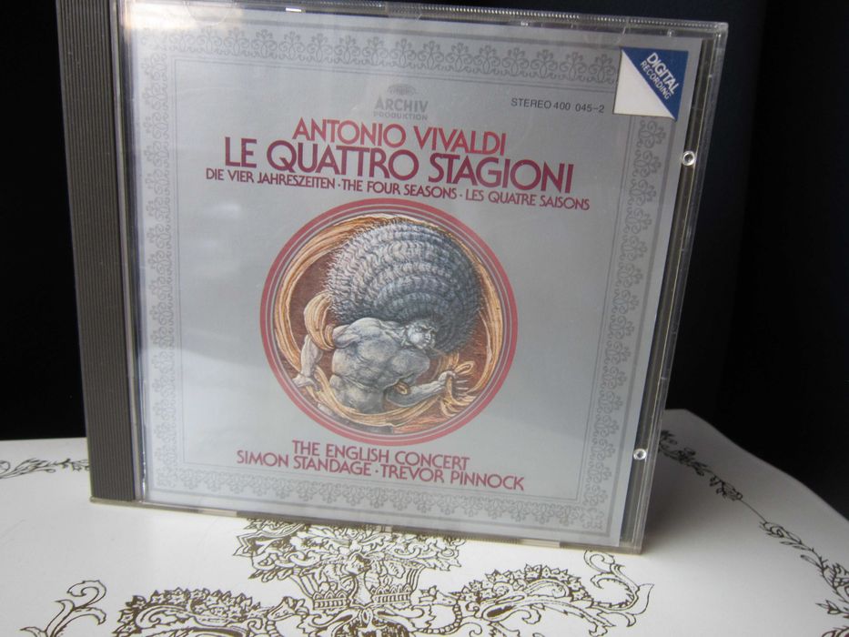 cd rar Vivaldi Le Quattro Stagioni vioara Simon Standage 1982 impecabi
