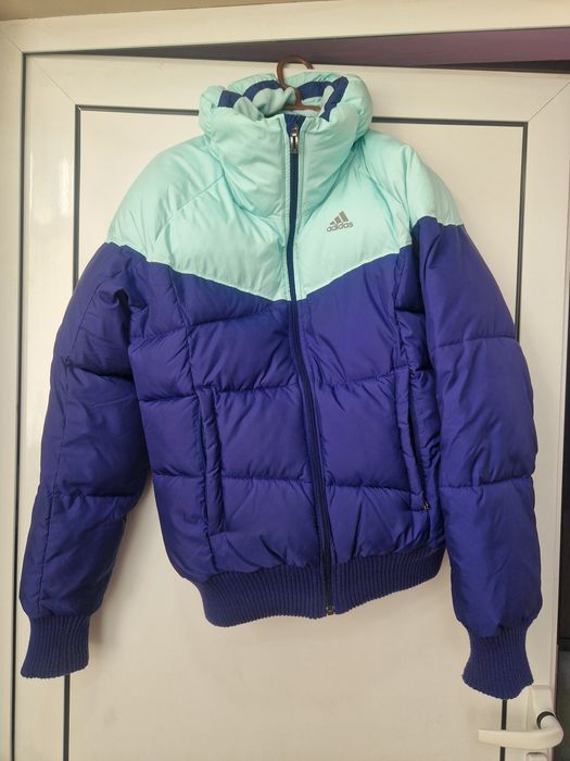 Дамско яке adidas