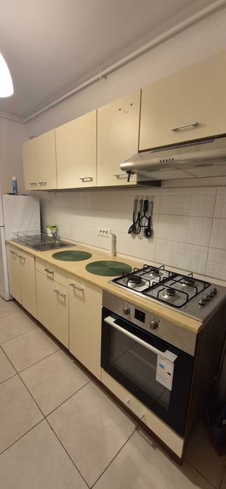 Inchiriez garsoniera Popesti Leordeni