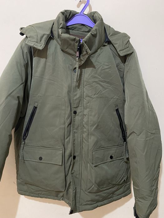 Отличном  состояний  куртка  зимняя продам .