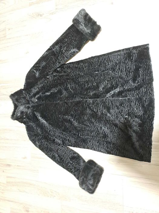 Пальто 48 размера