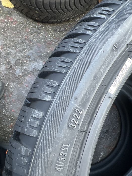 225 40 18 Pirelli Cinturato Winter WTC2 / Vulcanizare Non Stop