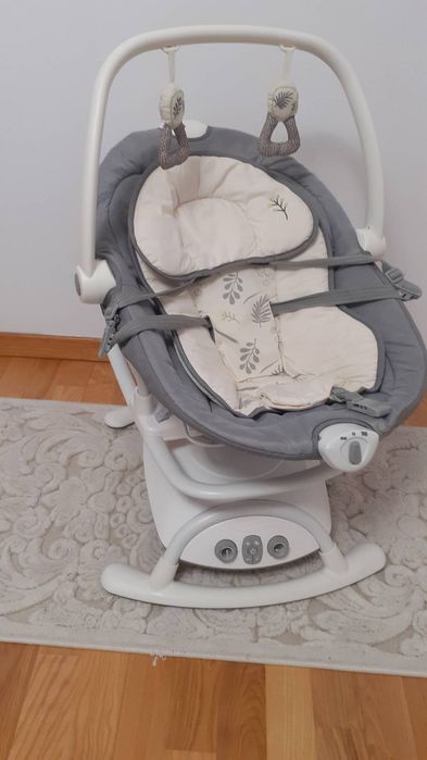 Leagan si balansoar rotativ JOIE bebelusi Sansa