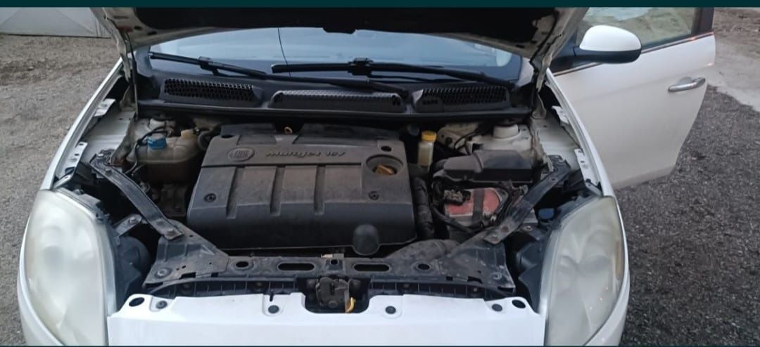 Vând Fiat Bravo 1.9 diesel
