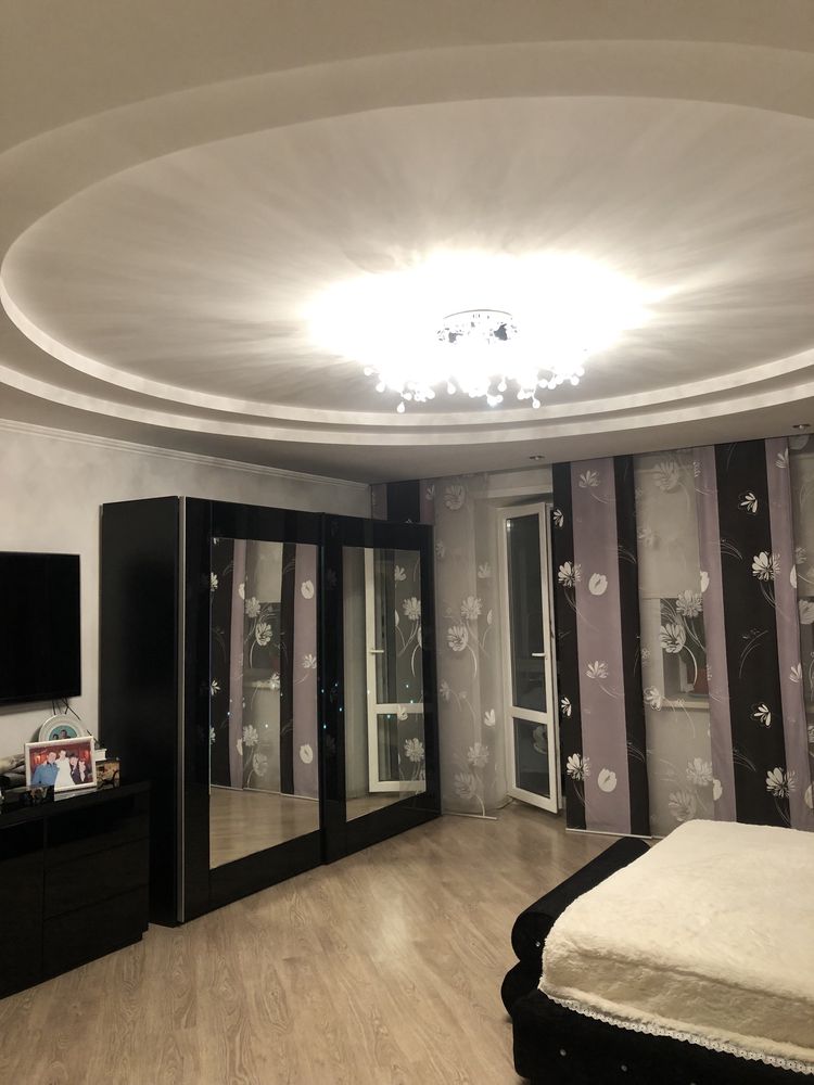 Продам 4-комн. Квартиру
