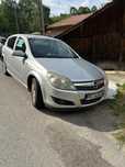 Vând mașină Opel asta