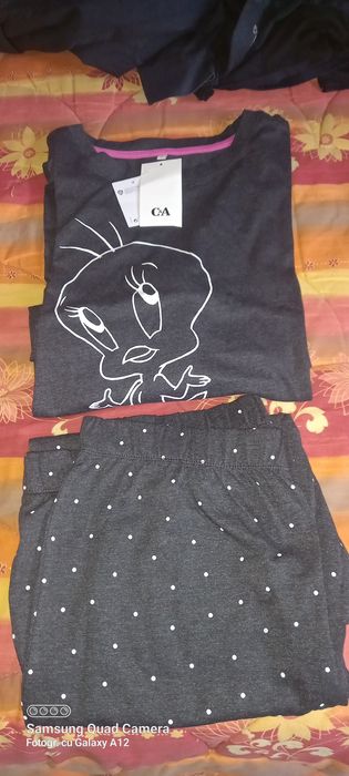Pijamale dama C&A măr.S,L,XL