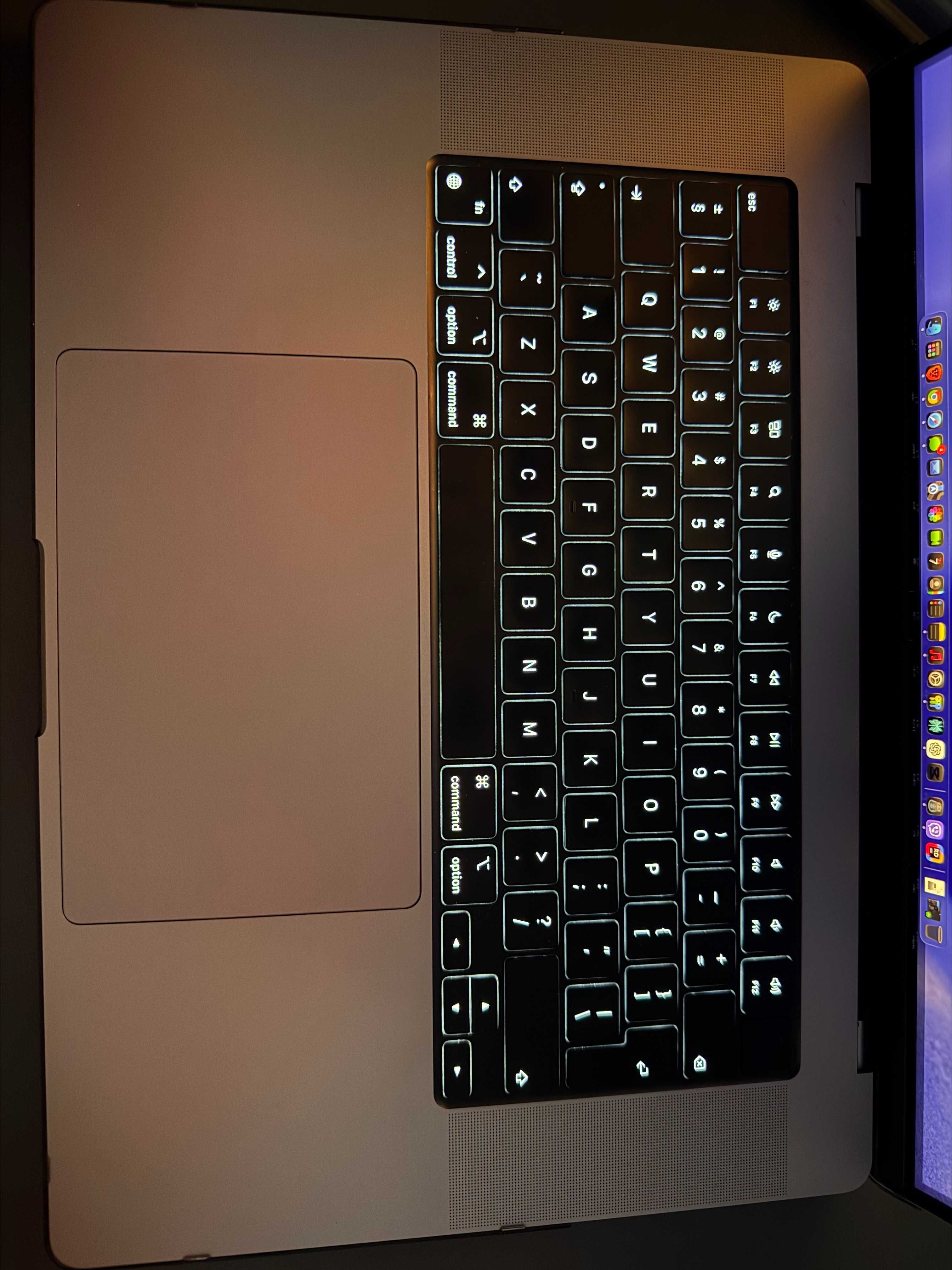 Macbook Pro 16" M2 Pro
