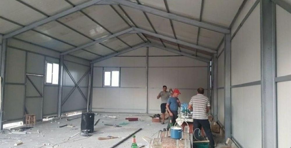 Vând hala metalica 20x28