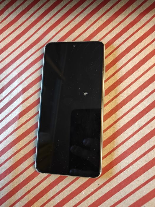 Vând Samsung s21 FE