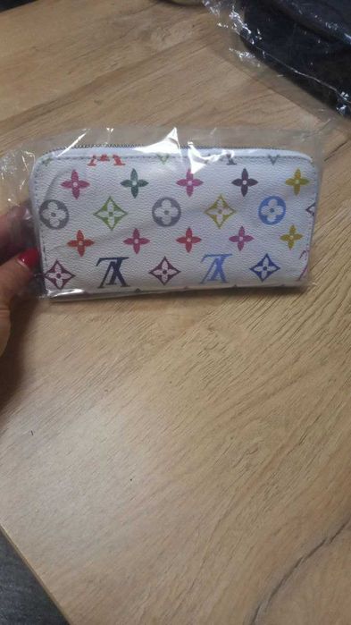 Stoc portofel ieftin de dama