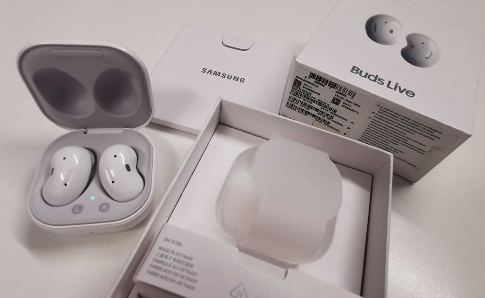 Casti SAMSUNG Galaxy Buds Live