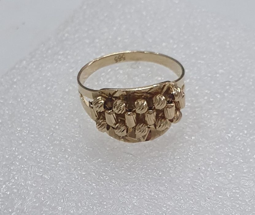 Бренд     кольцо.