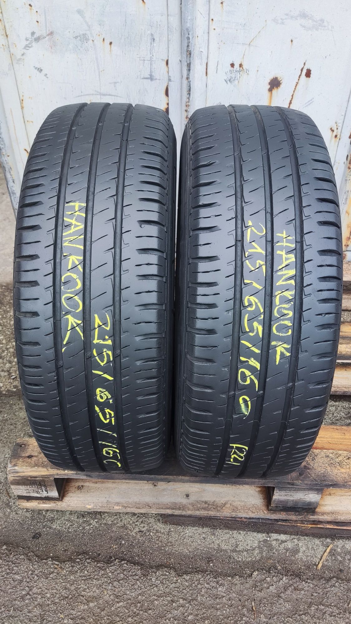 2бр. летни бусови гуми 215/65/16C, Hankook Vantra LT
dot22
7.8mm
Мног