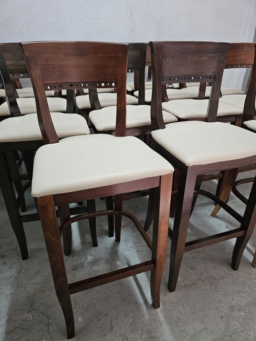 Ликвидация на Чисто Нови високи  Бар столове модел Верона.
Намалената