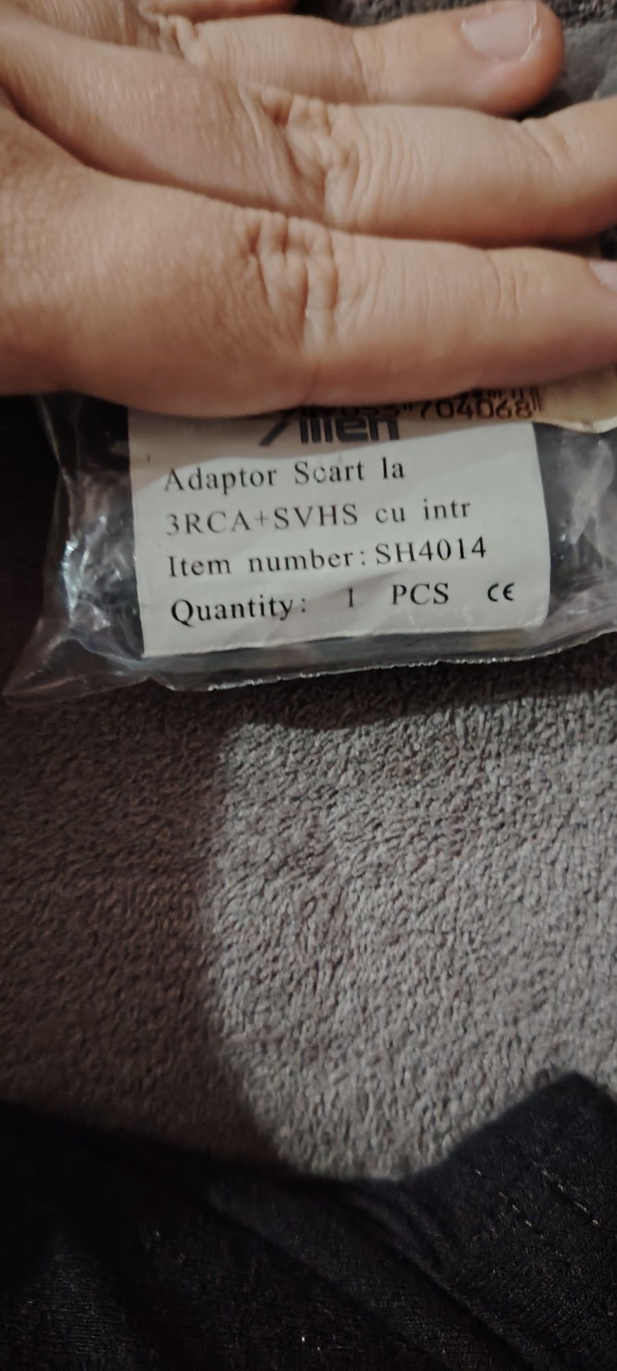 Adaptor bidirectional AV Scart la S-Video, Negru