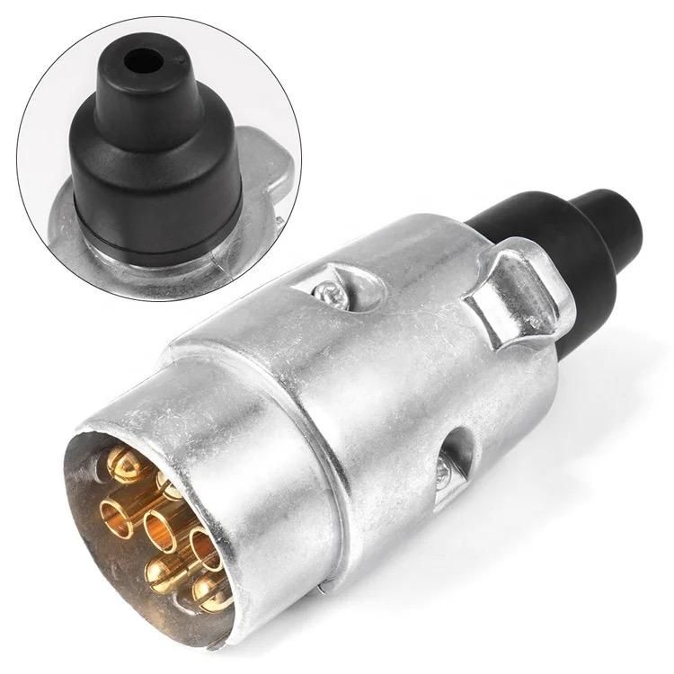 букса за ремарке мъжка 7 пина 12v метална amio-01255