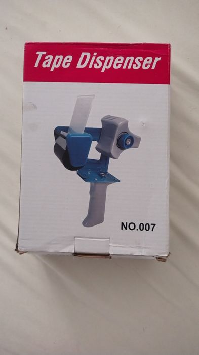 Dispenser bandă adezivă NO.007 – robust și practic