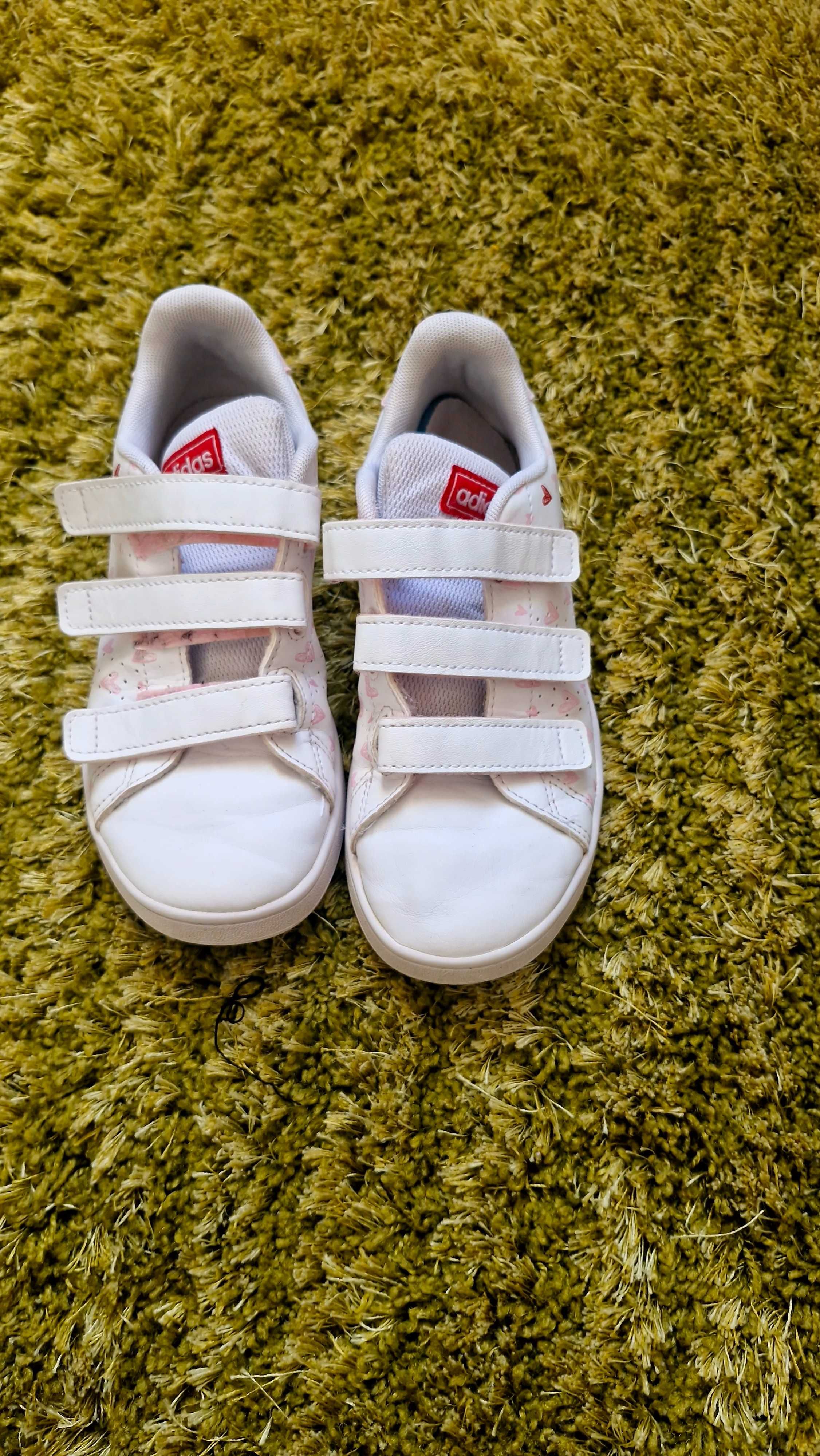 Adidas размер 32 3чифта 50лв