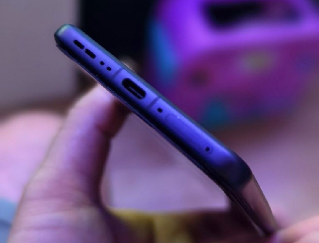 Vând sau Schimb Oppo Find X8 PRO 512GB Varianta Globală  Garanție !!!