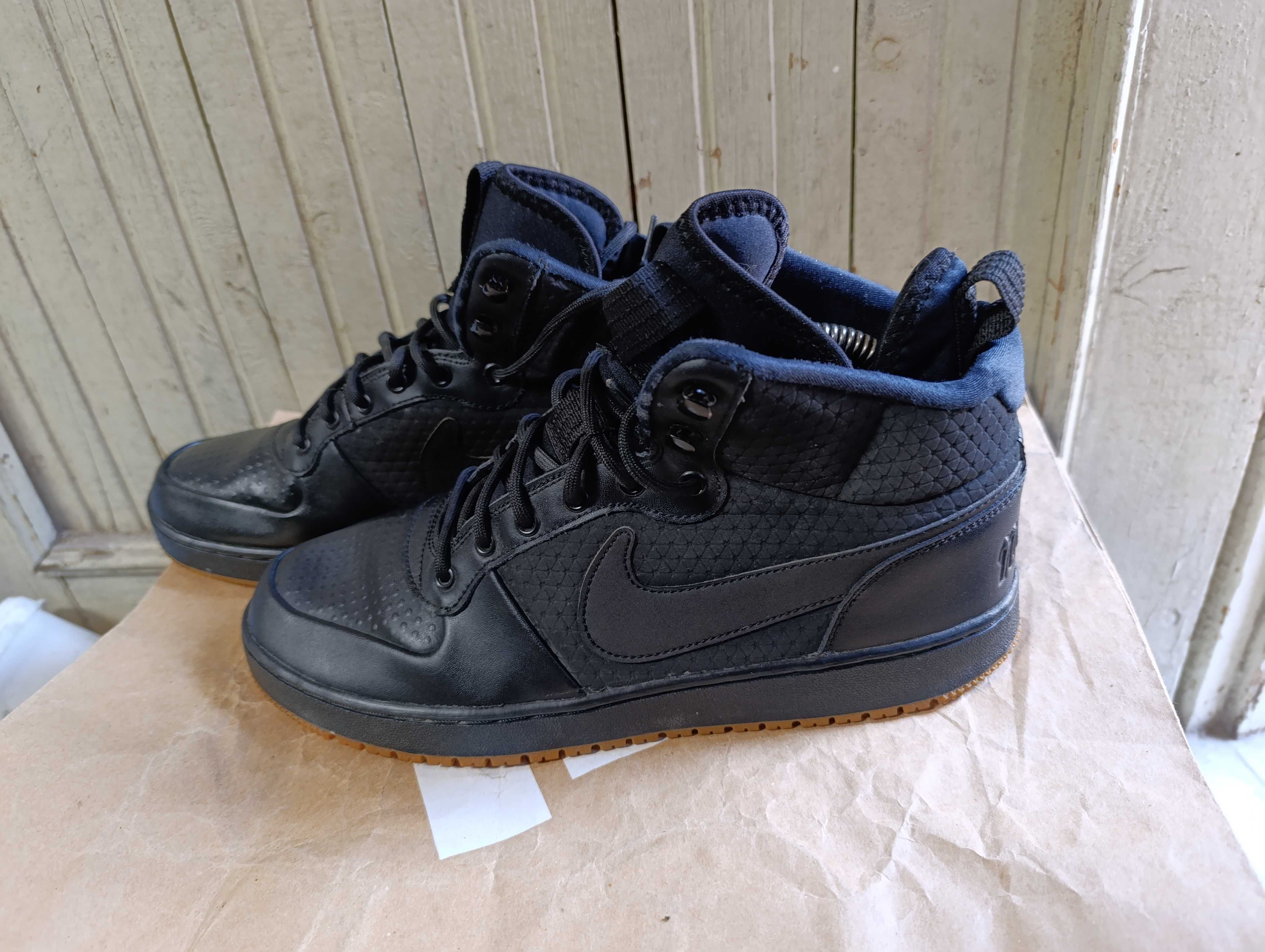 ''Nike Ebernon Mid WINTER''оригинални зимни маратонки 44 номер