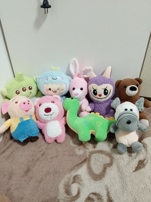 Продам мягкие игрушки по 1000тг.