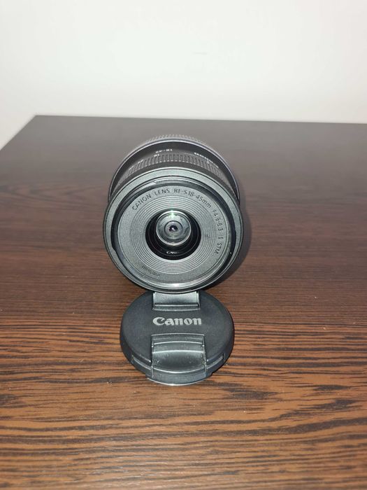 Vând obiectiv Canon 18-45 mm