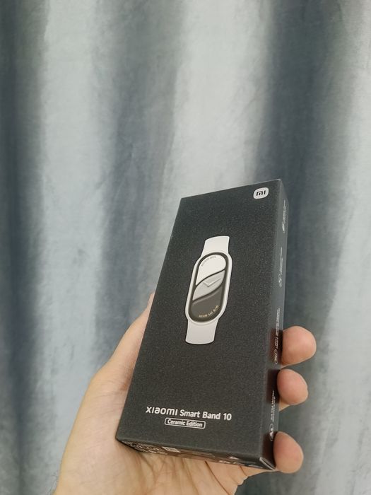 Новый Mi Band 10 Ceramic Edition