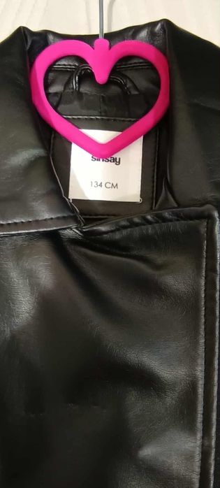 Страхотно кожено яке и две плюшки