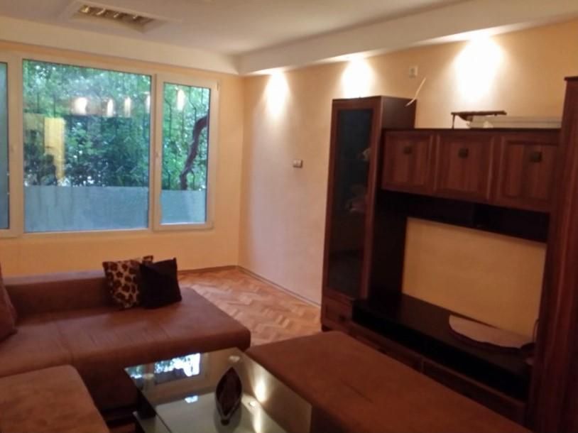 Дава се под наем Тристаен апартамент в София, Дружба 1 - 100 кв.м за 650 € - Снимка #1