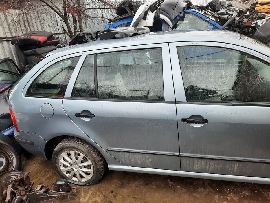 Usi skoda fabia  din dez.