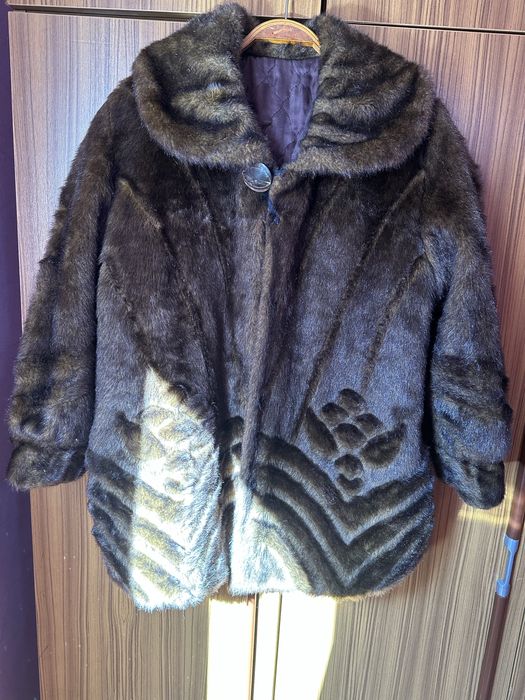 Дамски Зимни Кожуси