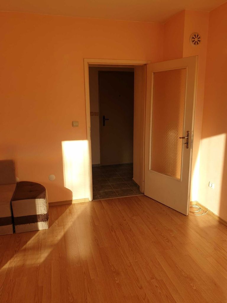 Дава се под наем Двустаен апартамент в София, Център - 59 кв.м за 450 € - Снимка #8