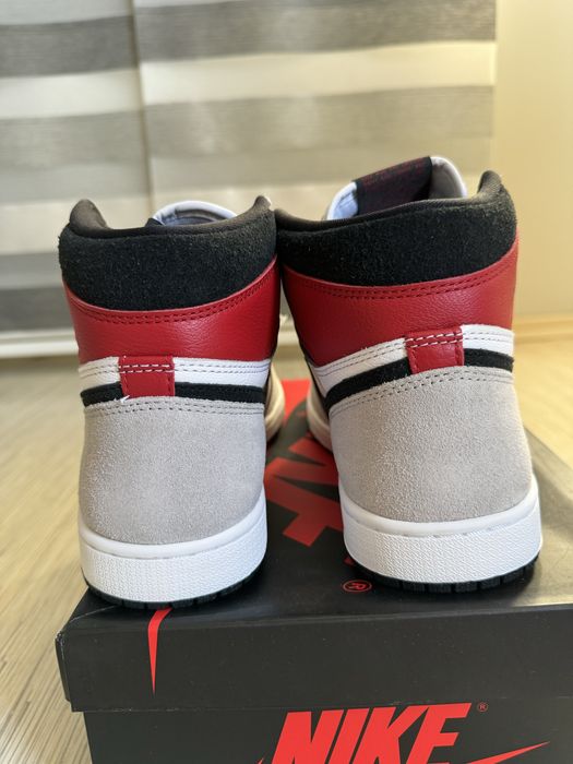 Оригинални Nike Air Jordan 1 Retro High Smoke Grey,размер 41