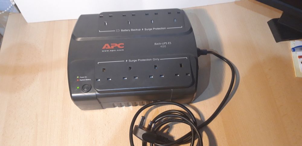 Sursa neintreruptibila APC Back-UPS ES 400