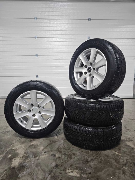 Set roti iarna 225 55 R16 hankook cept evo2