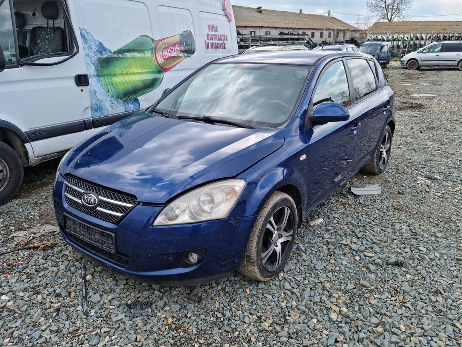 Dezmembrari  Kia CEED (ED)  2006  > 2012 2.0 CRDi 140 Motorina