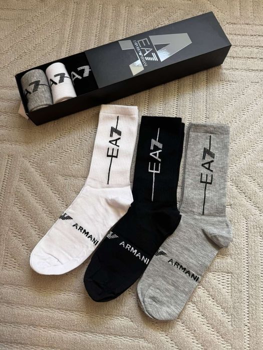 Ароматизирани чорапи в кутия.