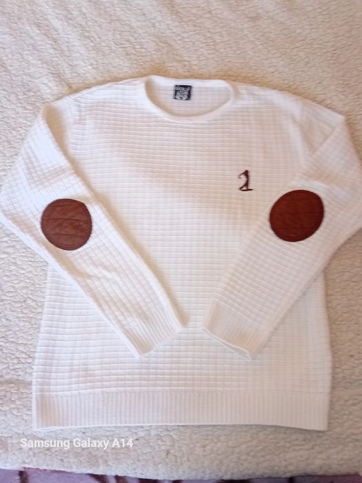 Bluza Golf originala mărimea M .primes Bani doar cash
