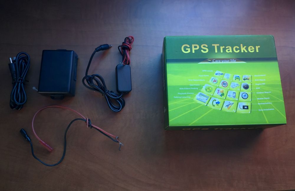 GPS тракер за кола/мотор
