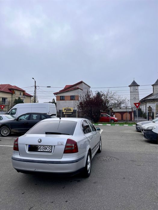 Skoda octavia din 2008 motor 1.6 benzina + GAZ omologat