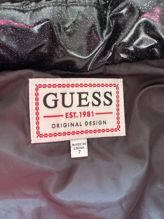 Дeтско, зимно яке Guess