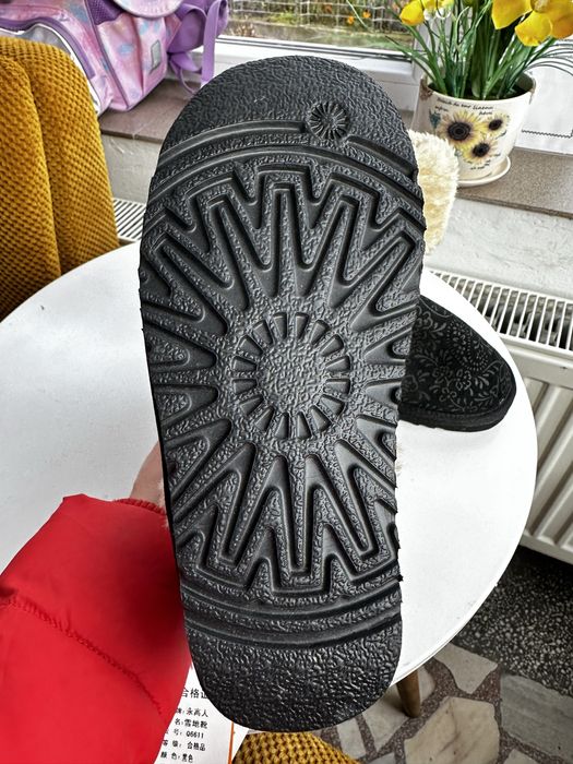 Cizme tip ugg marimea 35