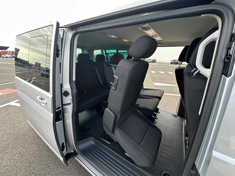 Rent A Car – Închiriez Microbuz 8+1 Persoane VW Caravelle