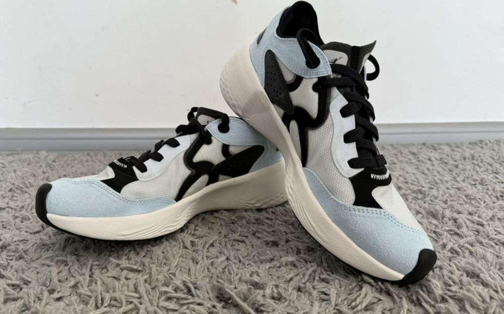 Маратонки Jordan- 38.5