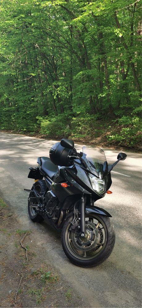Yamaha XJ6 Diversion din 2010