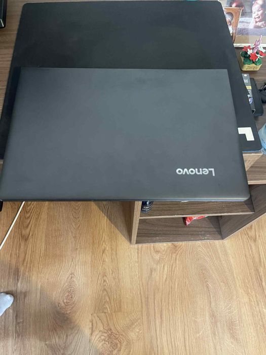 Laptop Lenovo IdeaPad