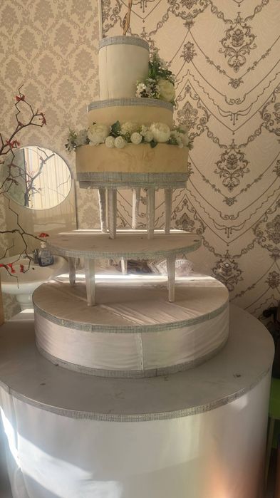 Тортка подставка 800.000 сум