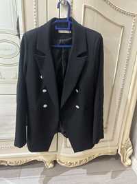 Пиджак черный класический