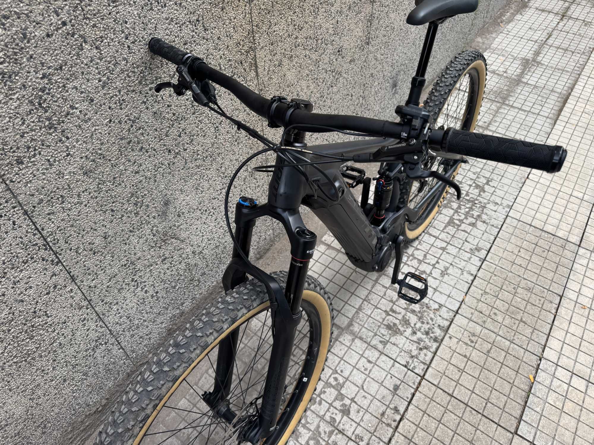 Giant Stance E+ 0 PRO 29'' E-Bike/Shimano XT 1x12/Rock Shox/E- MTB